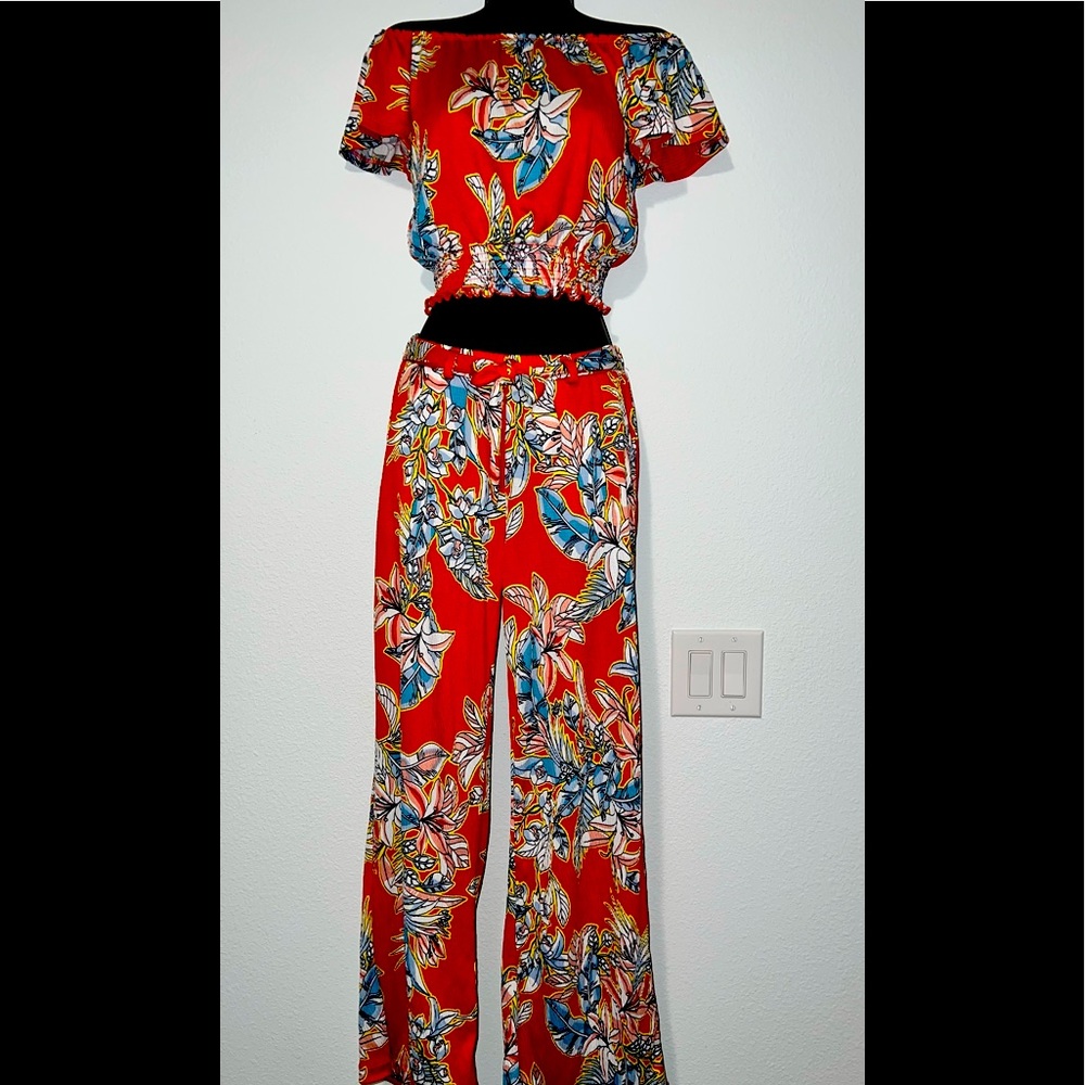 Hot Kiss 2 piece set & Heart & Hips 2 Piece Set